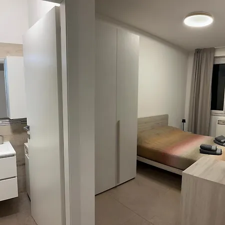 *veranda's Rooms* - Free Parking In 招待所 盧加諾